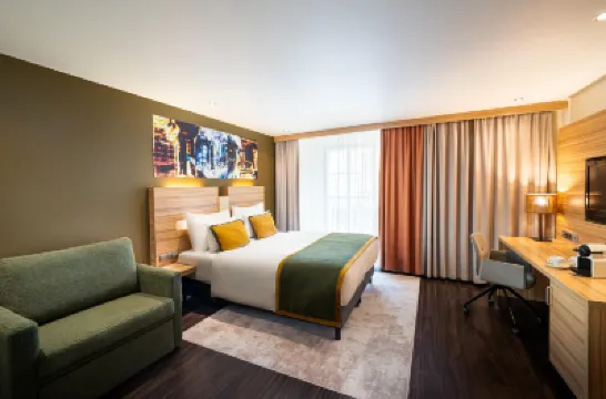 เลโอนาร์โด บูทีคโฮเทล ซาลซ์บูร์ก กาเบลอร์บรอย โรงแรมใกล้Getreidegas