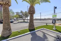 Best Western McCarran Inn - 주차장