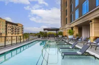 Thompson Savannah, Part of Hyatt - 수영장