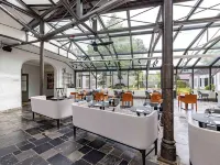 Fletcher Hotel Château de Raay Hotels in Baarlo
