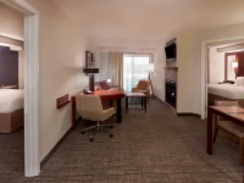 Residence Inn Gravenhurst Muskoka Wharf Hotels in Gravenhurst