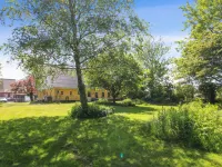 "Lokke" - 19km from the Sea