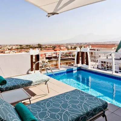 Krystal Beach Hotel Hotels near Koop Sentrum