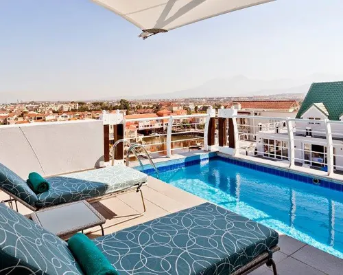 Krystal Beach Hotel Hotels near Koop Sentrum
