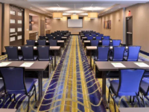 スプリングヒル スイーツ ローリー キャリー ケーリーのホテル