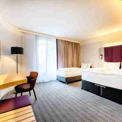 優品迎海爾布隆市中心飯店 Rooms