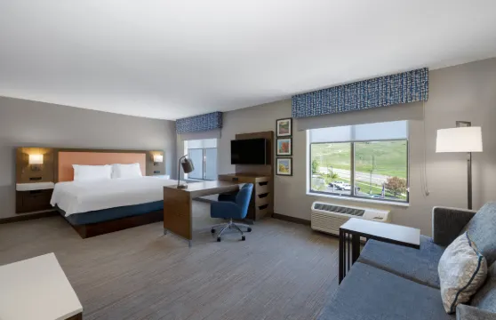 卡斯珀歡朋套房酒店