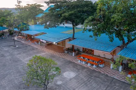 Sleepdive Samaesan Отели рядом с достопримечательностью «Остров принцессы Шамейшань»