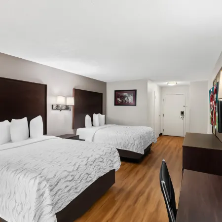 Red Roof Plus+ & Suites Atlanta Airport South