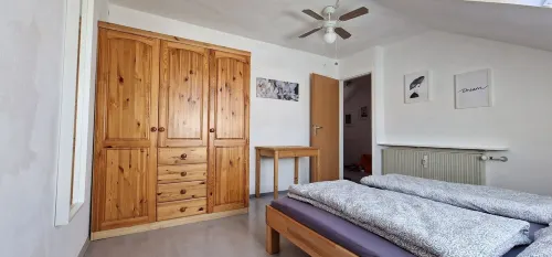 Schöne 3 Zimmer Wohnung mit Klimaanlage, Zentral und Naturnah