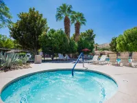 Oasis with 3rd Bedroom/Den, Sleeps 6, 3 Patios, Adult and Childrens Bikes