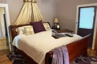 Plum Crooked Poet’s Cottage ~  Once Upon A Time ~ Alpine Charm ~ Not Damaged ~