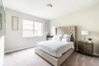 Luxurious 3 story new construction near Seattle!