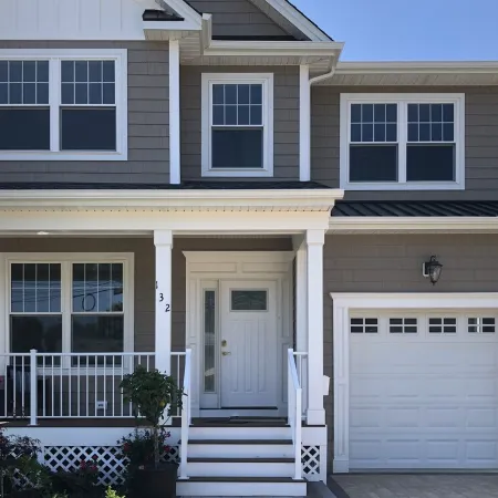 Walk to Beach • Relaxing, Fully Equipped Home!