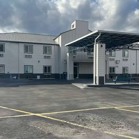 Baymont by Wyndham Athens, TN
