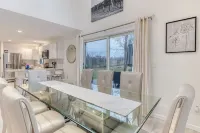 Comfortable Orchard Oasis in wine country on Long Islands beautiful North Fork!