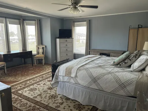 Sailwinds Loft at Cambridge Creek
