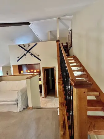 Ski Condo Just below the Canyons Base Area. Winter 2025/26 Dates Are Open!