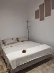 Appartement Lumineux en Rdc, Pour Séjour Touristique ou Professionnel