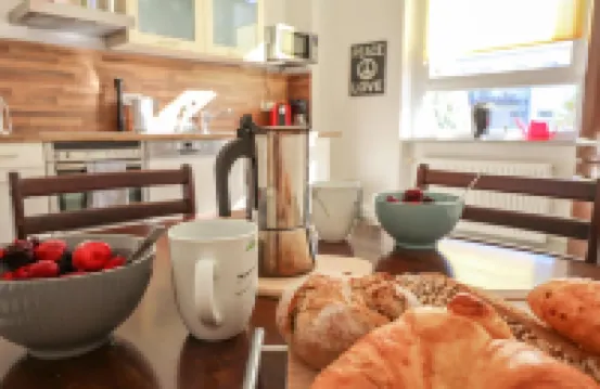 *NEW* Central (5min to city center) *Netflix & Amazon Prime* Kleiststrasse 4 MD