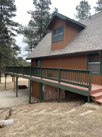 The Meadow Inn - Secluded Central Black Hills Cabin!  WiFi!