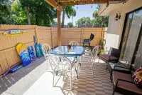 10 minutes drive from the beach! Close to popular attractions and the Speedway. Hotels in Port Orange