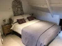 400 Year Old Grade II Listed Stone Cottage, Pilton; Glastonburyaa  Gold Award