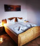 Living under "Reet" family friendly, dogs allowed, garden + large open space