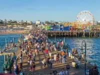 Convenient Located Warming Large 4 Bedroom 3 Bath Home Near DTLA over 2,100 SF Hoteles en El Monte