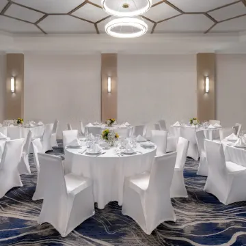 DoubleTree Suites by Hilton Mt. Laurel