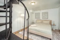 3min>Carnegie Mellon University:UPMC Shadyside:3min>CMU:Full Kitchen Hotel a 