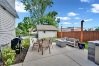 Lake Orion Lakefront Vacation Home