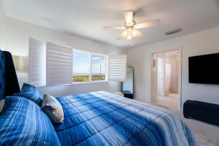 Private Beachfront House