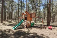 Soaring Pines! 5 acres! Newly Remodeled Private Family Rancher, Scenic Forest