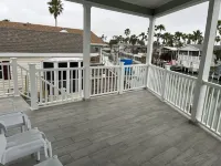 Waterfront Coral Cottage