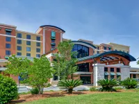 Embassy Suites by Hilton Savannah Airport Hotel dekat Bandara Internasional Hilton Head
