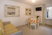 Carla House - Monterosso Cinque Terre .- Citra011019-LT-0135