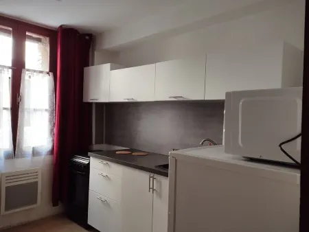 Aux Pieds des Remparts