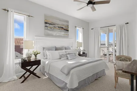 Gulf getaway! Boat dock, HEATED saltwater pool