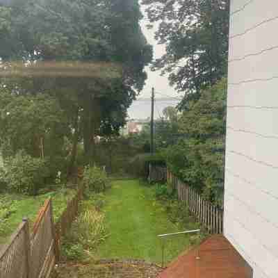 Beautiful S. Main St. Historic Row House Hotel Exterior