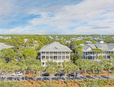 Experience Luxury and Location in WaterColor!