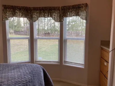 Blue Spruce Meadow: Comfortable, Private, Cozy and just 7 miles from 2 beaches Hotel in zona La Push Beach