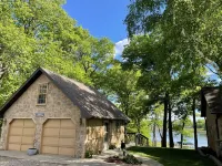 Stunning Cabin on Crooked Lake, MN