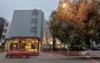 Hotel Arif Castles
