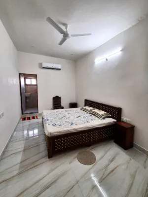 VRINDAVAN GARDEN & HOTEL Hotel in zona Mahatma Jyoti baa fule park pipar city