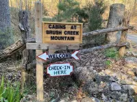 Cabins at Brush Creek Mtn-Creekside
