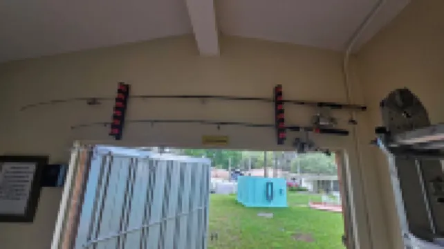 Lake front cozy quiet cottage with dock!