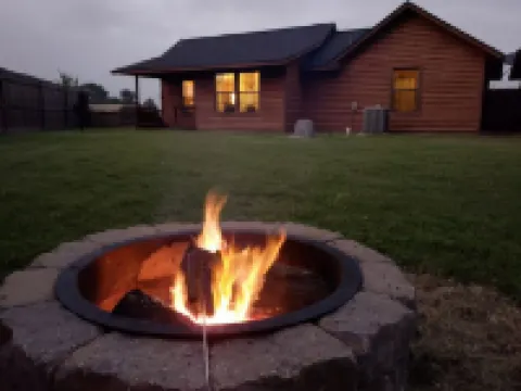 Star Valley cozy log cabin close to the Chickasaw National and Turner Falls Park Hotels in Murray County