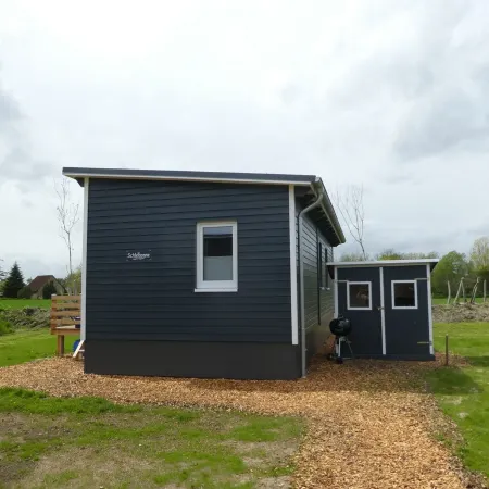 New mobile home in sustainable timber construction only 50 m from the Schlei!