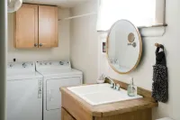 Downtown Bozeman Bungalow - 2 blocks from Main St.